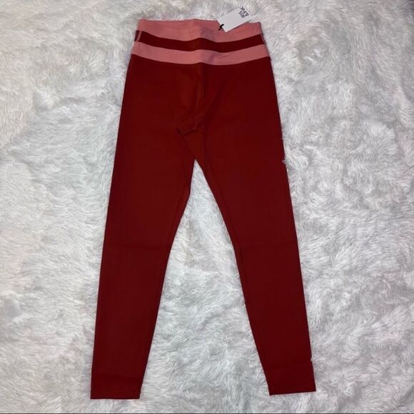 IRIS & INK-REVOLVE High Rise Leggings sz Large Athletic Workout pants - Picture 6 of 8